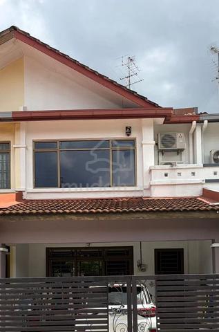 Taman Mount Austin Fully Furnished House For Rent 1