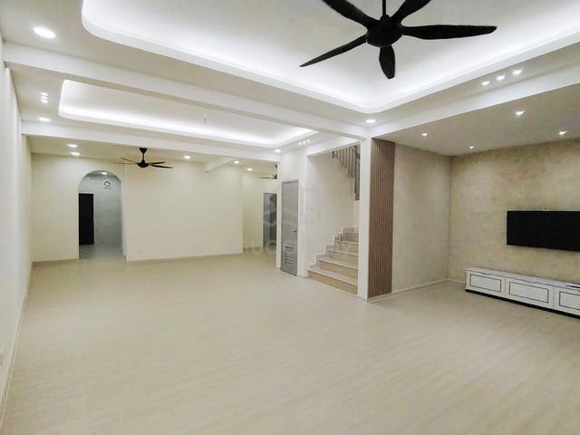 Taman Putra Prima Puchong Terrace House for Rent 1