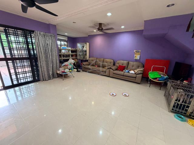 Taman Klang Utama Double Sty Facing Field 1
