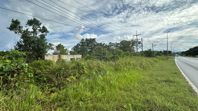 Moyan Batu Kawa First Lot Mixed Zone Land for Sale 📍Moyan, Matang, 1