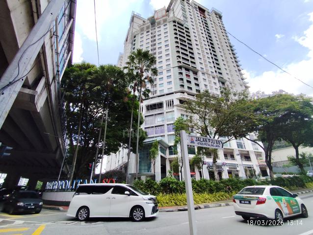 Metropolitan Square 1