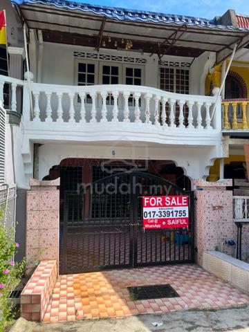 Double Storey Terrace Jalan PJS4 Taman Lindungan Jaya @ Petaling Jaya 1