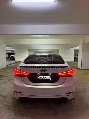 2016 Hyundai ELANTRA 1.8 PREMIUM FACELIFT (A) - 2