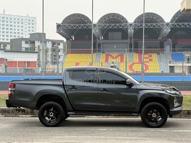 2022 Mitsubishi TRITON 2.4 VGT PREMIUM - 2