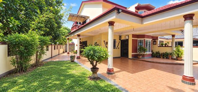 Corner 2 Storey Kota Kemuning  BUKIT RIMAU, SHAH 1