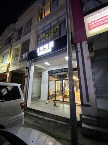 barbershop for sale fully furnished 1