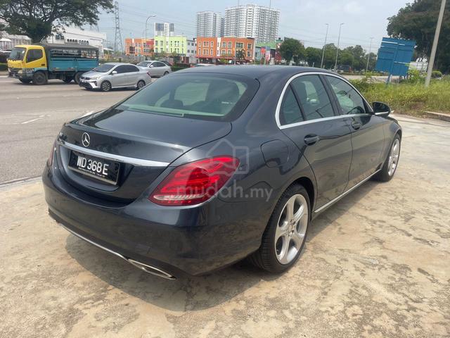 2016 Mercedes Benz C-CLASS 2.0 One Lady Owner - 3