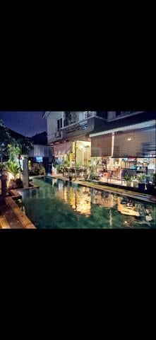 2.5 story Bangolow with Swimming Pool 1