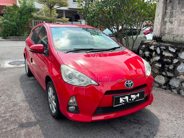 2012 Full Serice Record By Toyota - 1