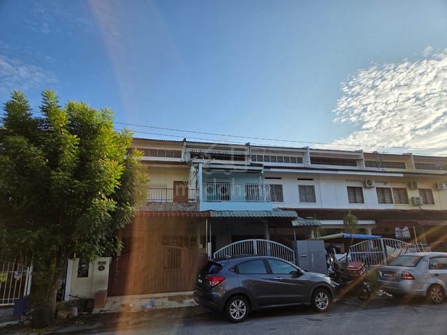 Double-Storey Terrace House For Sale - Ampang, Ipoh 1