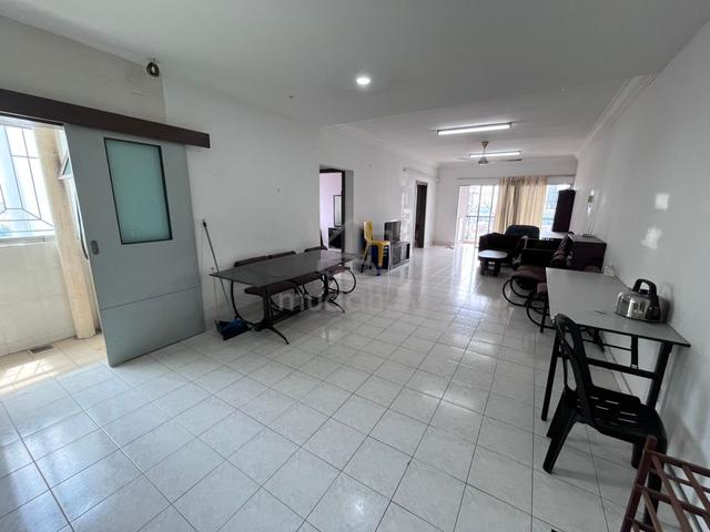 Bistari Impian @ Larkin Sentral 3bed2bath 1