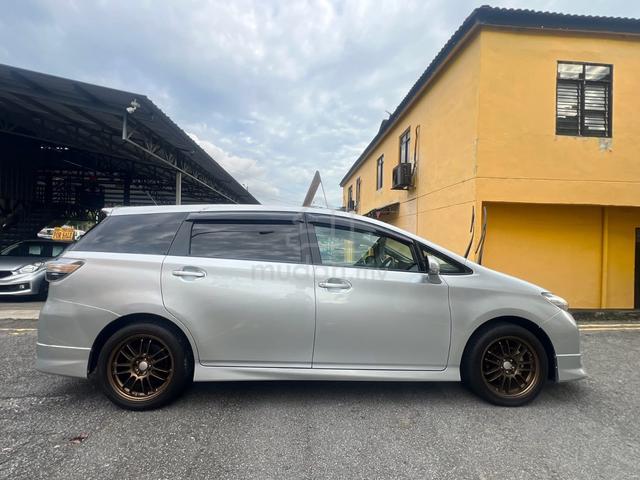 2014 Toyota WISH 1.8 FACELIFT (A)Monthly9xx/1Owner - 3