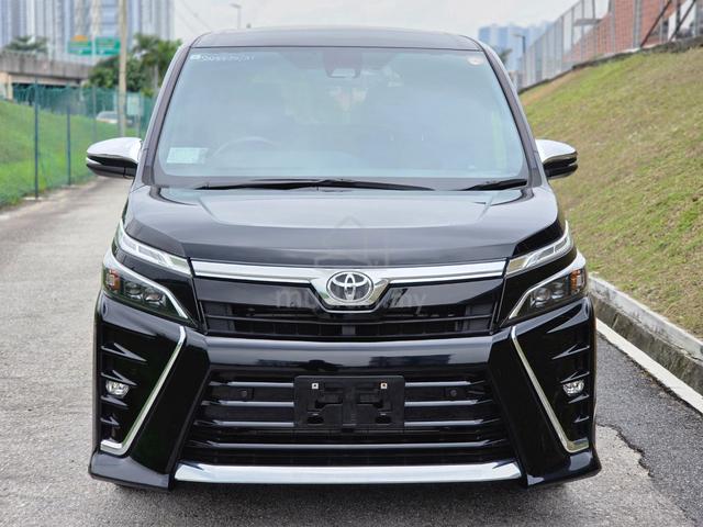 2021 Toyota VOXY 2.0 ZS KIRAMEKI III (A) - 3