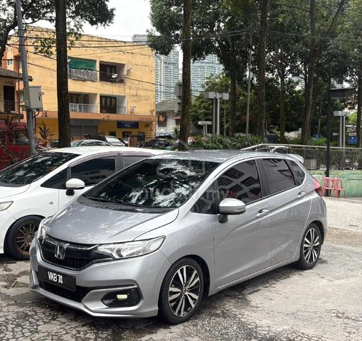 2017 Honda JAZZ 1.5 V (A) - 3