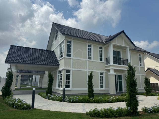 French Village Inspired Banglo Di Ayer Keroh Melaka 1
