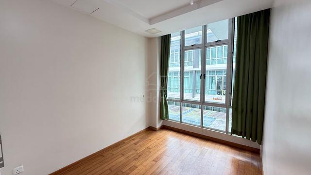 The Seed Town House 3Bed 3Bath Duplex Suite Partial Furnished@ Sutera 1