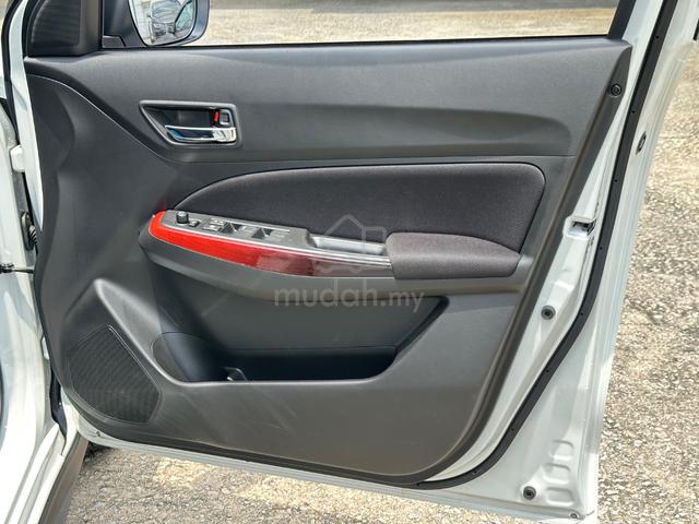 2024 Suzuki SWIFT 1.4 SPORT (M) 5Aπ 13K KM 4Cam - 5