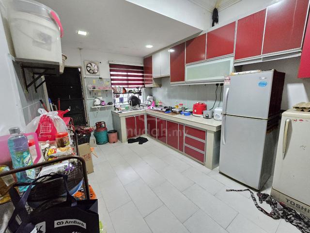 (FULLY RENOVATED) 1 Storey Terrace Tmn. Desa Kemuning, Sek 3 Shah Alam 1