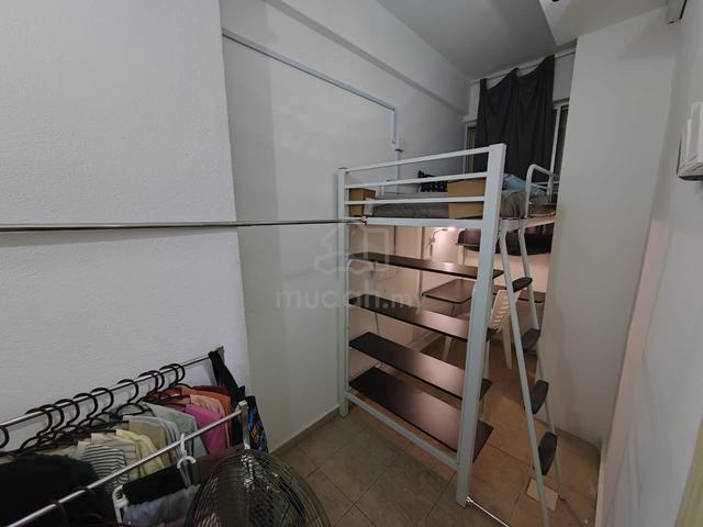 loft design bilik perempuan (female) aircon room mrt2 1