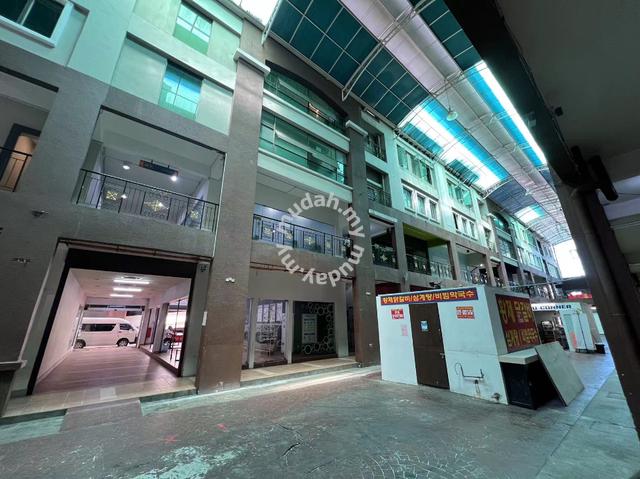 Warisan Square Inter Corner 4 Storey Shoplot For Sale 1