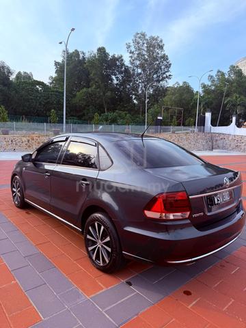 2017 Volkswagen VENTO 1.2 TSI HIGHLINE (A) - 2