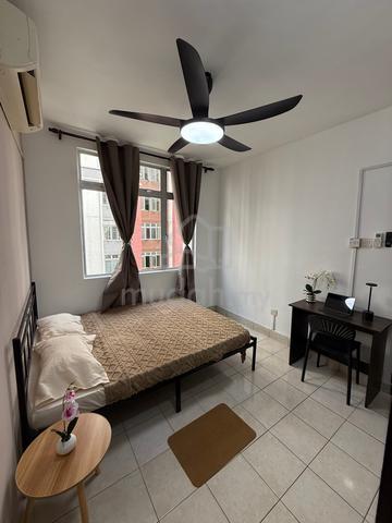 Room for rent 1