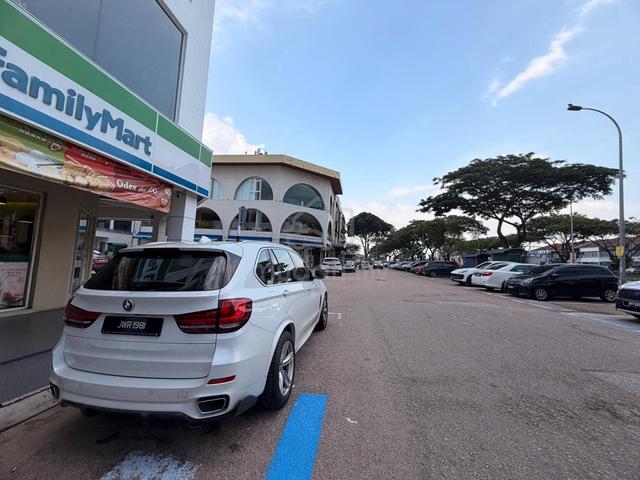 Nusa Bestari Facing Main Road 3 Storey Shop Corner Lot 1