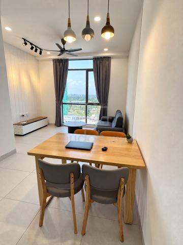 Renna Residence @ The NorthBank 1