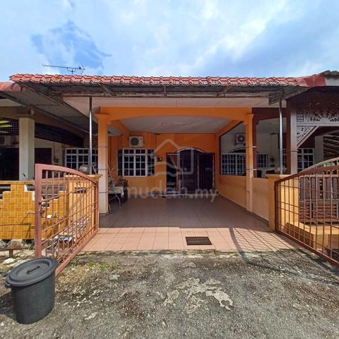 1-storey Terraced House for Sale, 3 Bedroom, 1300 sq.ft, Teluk Intan ...