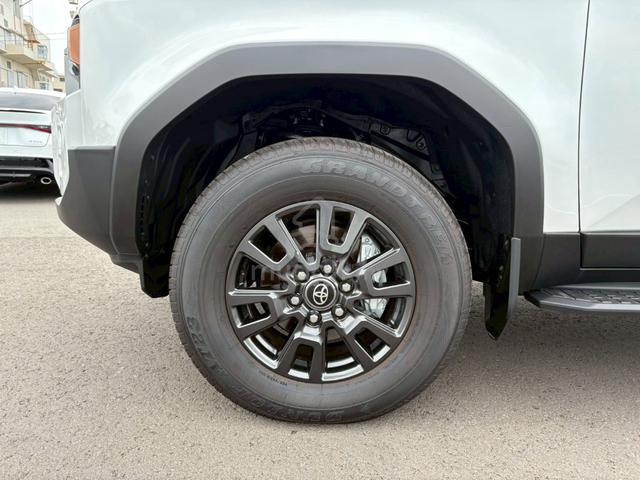 2024 Toyota LANDCRUISER 2.7 250 VX (A) - 5