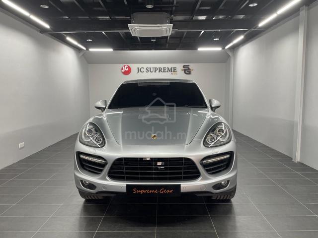 2010 Porsche CAYENNE 4.8 TURBO 958 (A) - 2