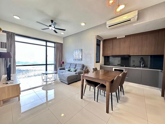 Grand Medini 1