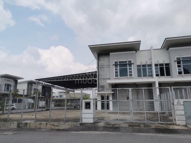 Corner Warehouse Taman Tasik Utama Ayer Keroh Melaka 1