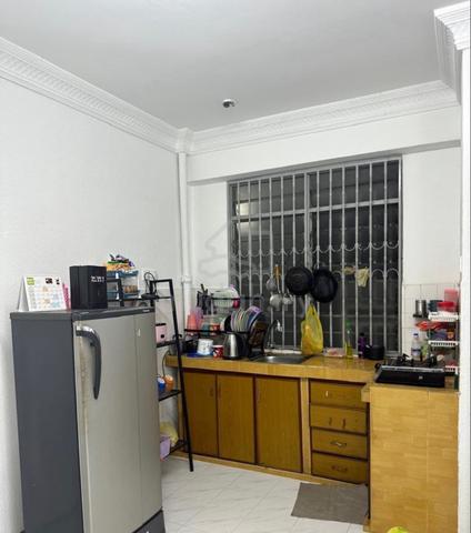 Desa Rahmat Apartment 1