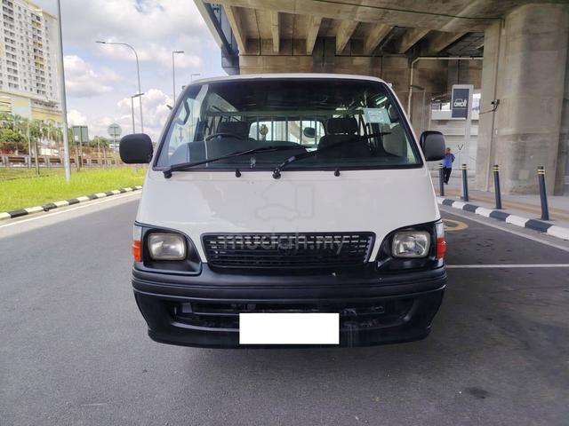 2001 Toyota Hiace 2.4 (M) Panel Van - 2