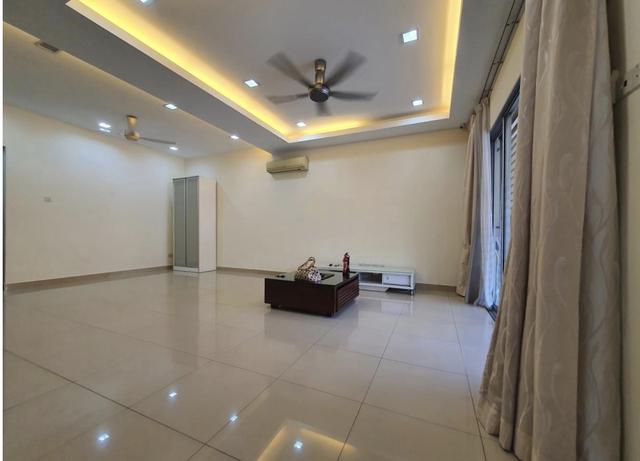 Renovated 2 Storey Terrace Kemuning Utama Kota Kemuning 1