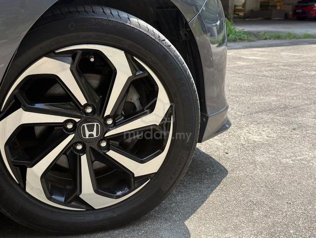 Honda Accord 2.0 VTi-L 2015 | Full Spec | Leather - 3