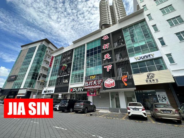 4 Storey Shop Lot with Lift for SALE Juru 1