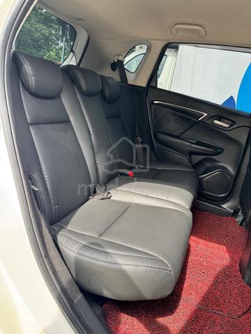 2016 Honda JAZZ 1.5 V (A) MODULO LEATHER SEAT - 5