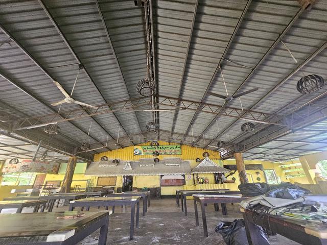 gudang ini untuk di jual bekas kedai makan di pasir tuboh kota bharu 1