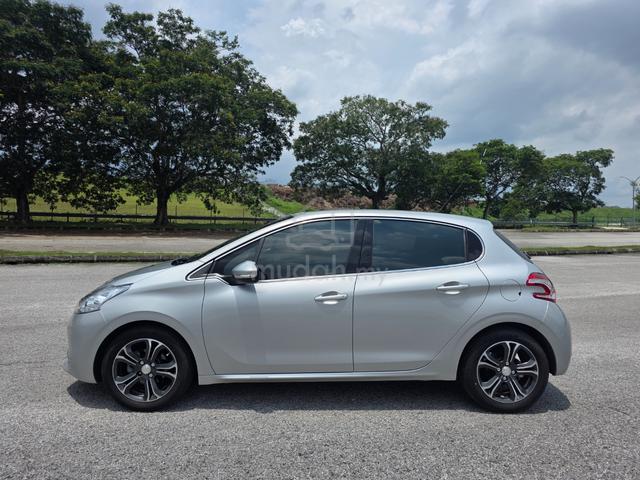 2016 Peugeot 208 1.6 VTi ALLURE (A) HATCHBACK - 3
