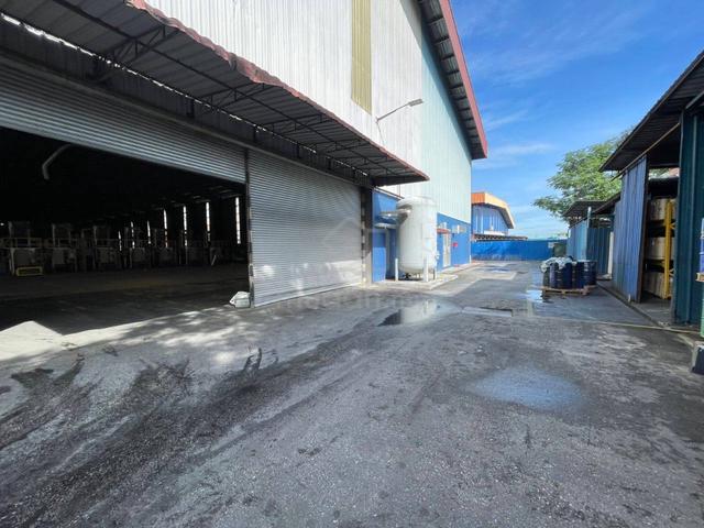 [RENT] Office + Warehouse Jalan Utarid, Shah Alam 4