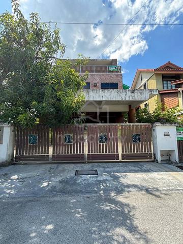 3-Storey Bungalow, Persiaran Sg. Gelugor 2, Penang 1