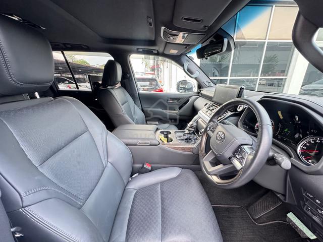 2022 Toyota LAND CRUISER 3.5 ZX LC300 - 4