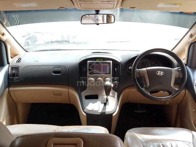 2012 Hyundai Grand Starex 2.5 (A) 11 Seaters - 4