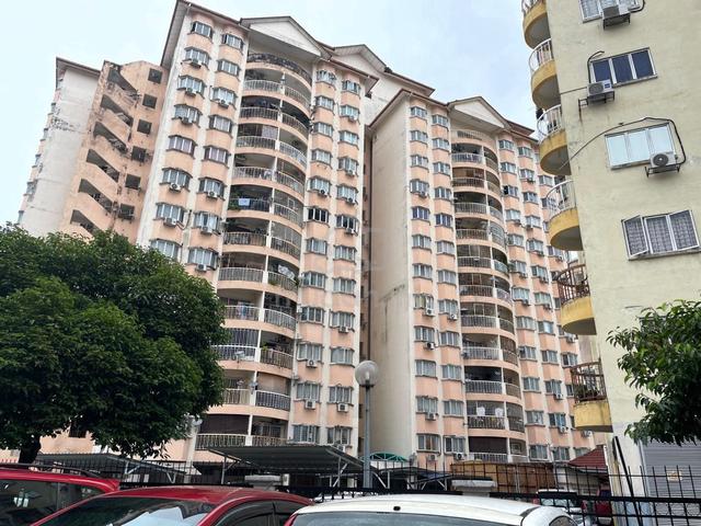 Pandan Utama Apartment 1
