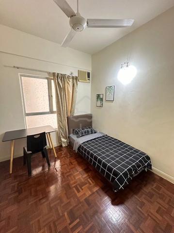Female Single Room @ Seri Maya Setiawangsa 3 mins Walk LRT Setiawangsa 1