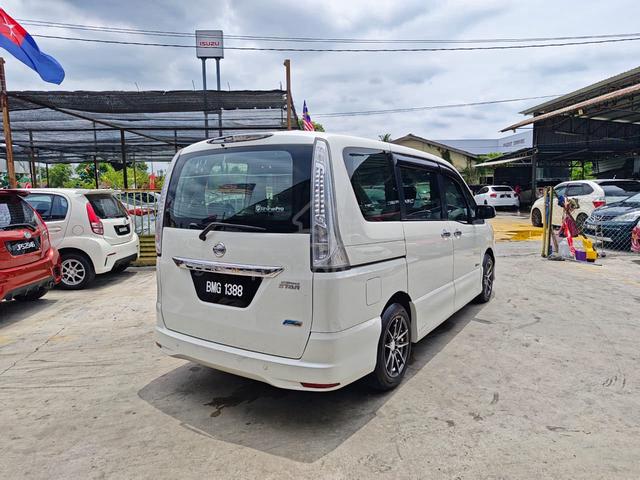 2013 Nissan SERENA FULL SPEC 2.0 (AUTO) - 3