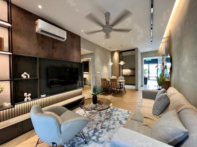 Raintree Residence 1
