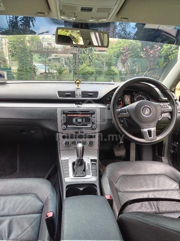 2016 Volkswagen PASSAT 1.8 TSI TRENDLINE (CKD) (A) - 5